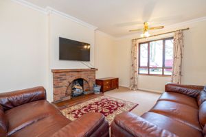 Sitting room- click for photo gallery